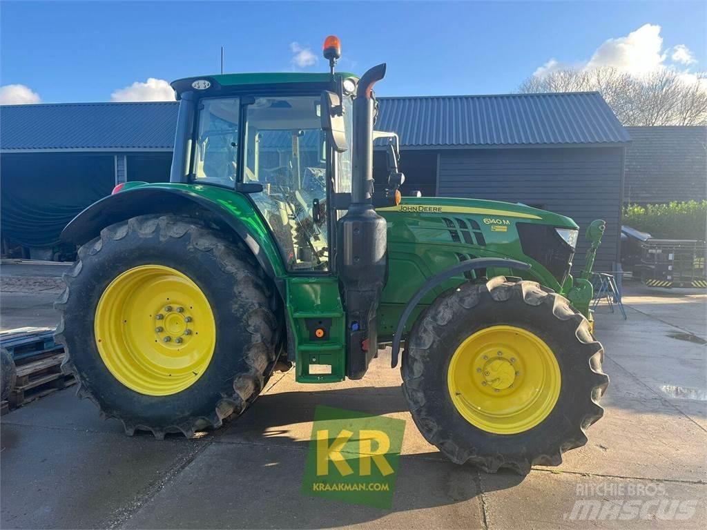 John Deere 6140M Traktoren