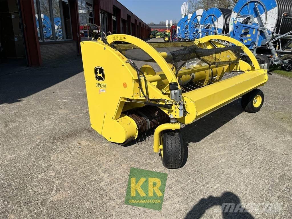 John Deere 630C Erntevorsätze