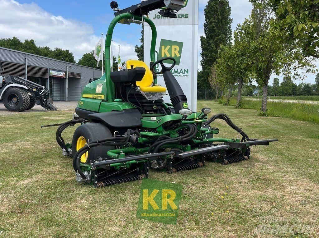 John Deere 6700A Grünflächenmäher