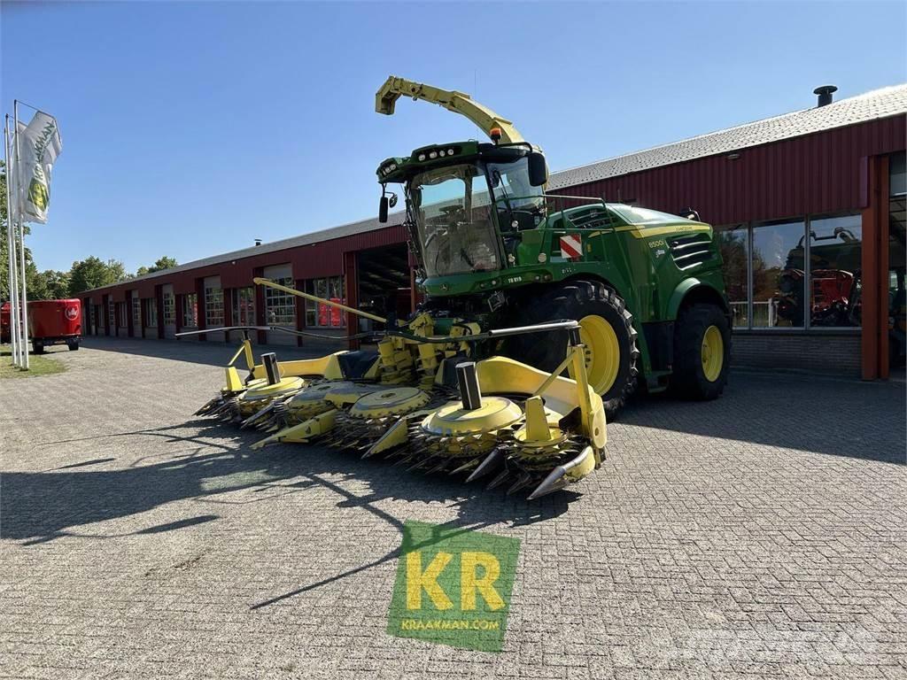 John Deere 8500 Feldhäcksler