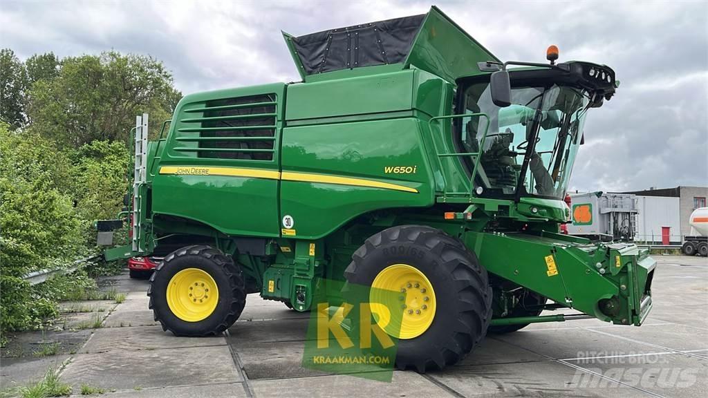 John Deere W650 Mähdrescher