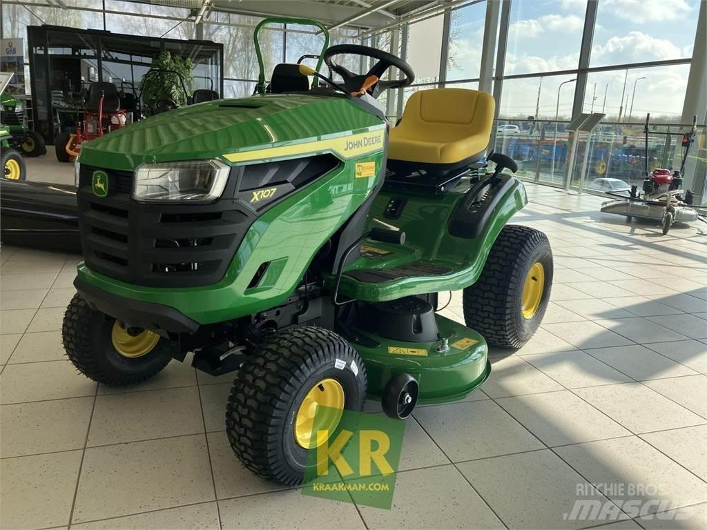 John Deere X107 Reitermäher