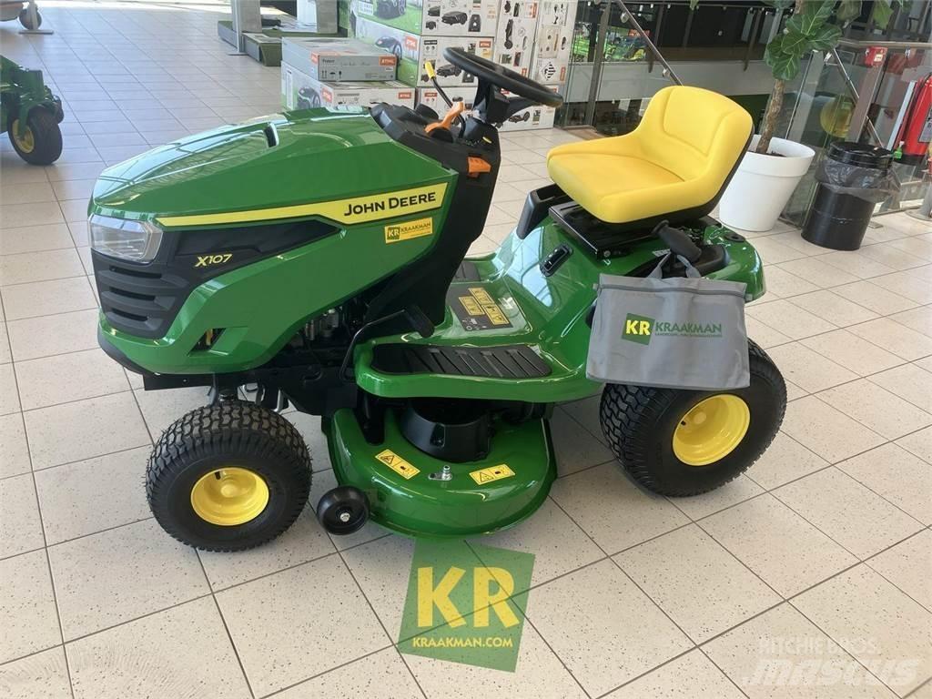 John Deere X107 Reitermäher