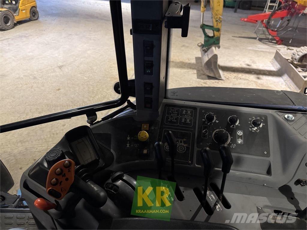 New Holland TM190 Traktoren