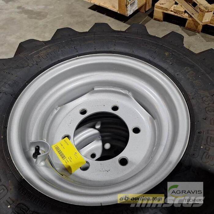 BKT 11.5/80-15.3 Reifen