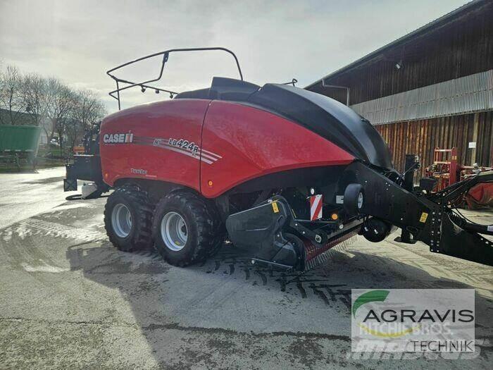 Case IH LB 424 R RL6 Quaderpressen