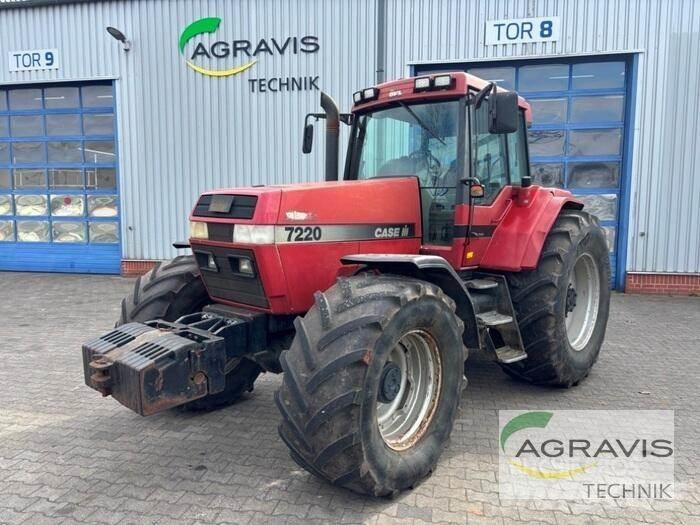 Case IH MAGNUM 225 Traktoren