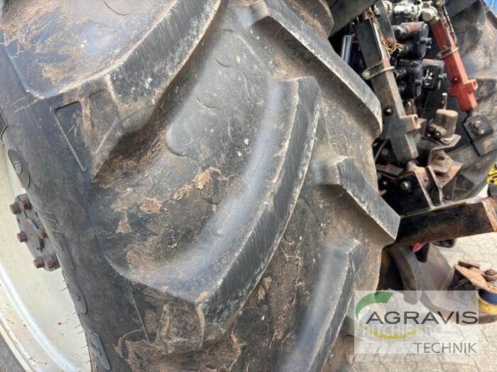 Case IH MAGNUM 225 Traktoren