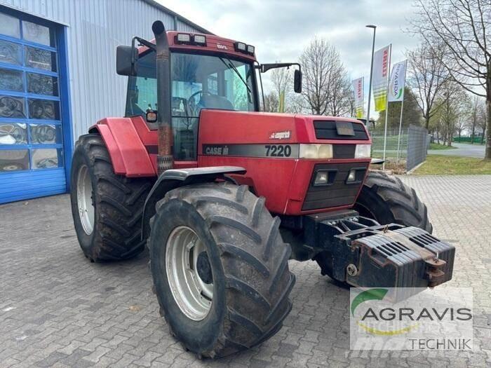 Case IH MAGNUM 225 Traktoren