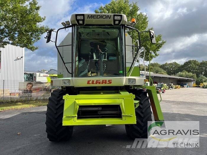 CLAAS MEDION 310 Mähdrescher