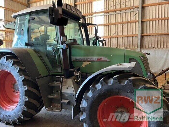 Fendt 714 Traktoren