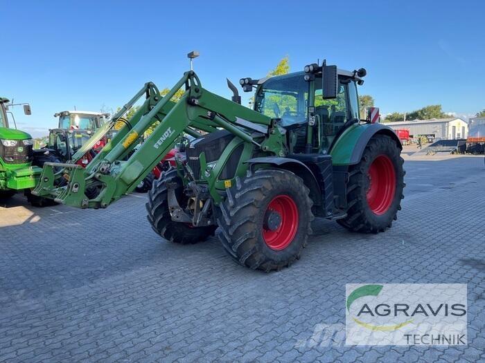 Fendt 718 VARIO S4 Traktoren
