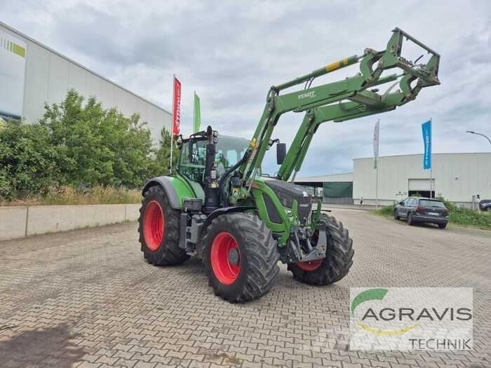 Fendt 718 VARIO S4 Traktoren