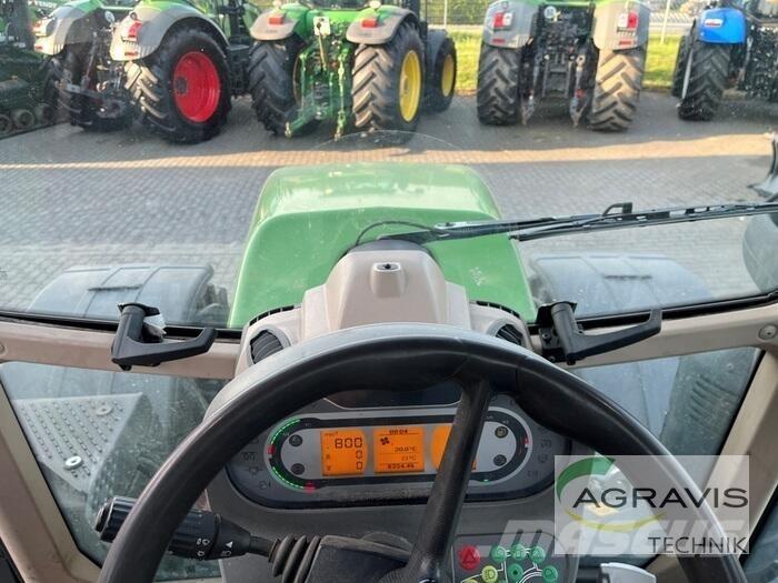 Fendt 718 VARIO S4 Traktoren