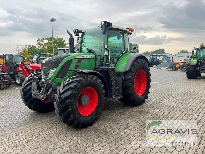 Fendt 724 VARIO SCR Traktoren
