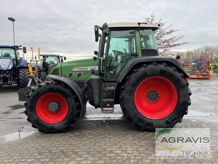 Fendt 820 VARIO Dummy Traktoren