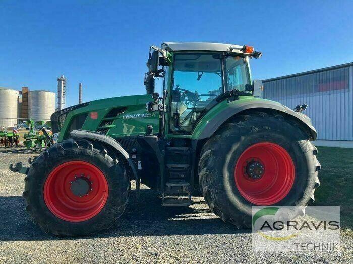 Fendt 824 VARIO SCR Traktoren