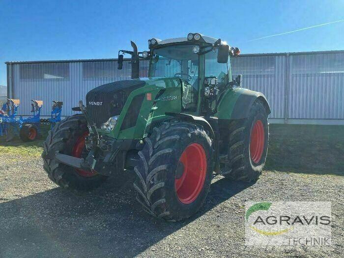 Fendt 824 VARIO SCR Traktoren