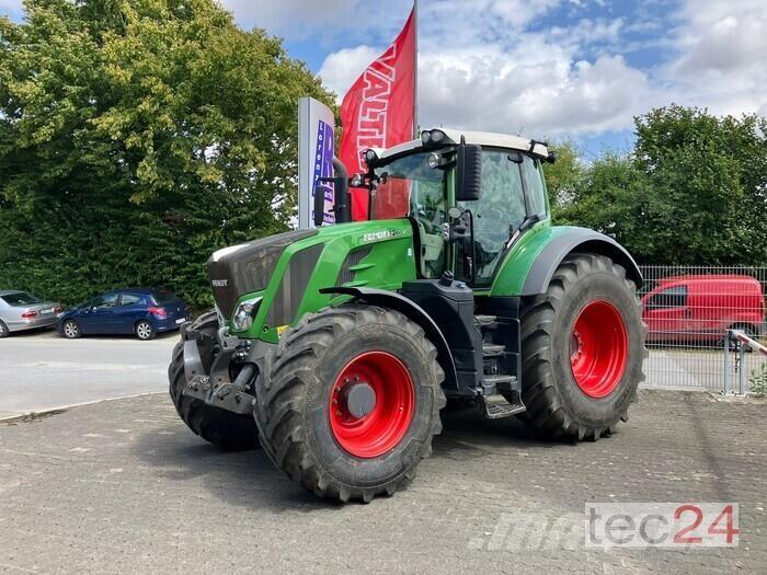 Fendt 826 VARIO S4 Traktoren