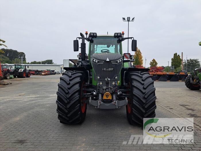 Fendt 942 VARIO GEN-7 Traktoren