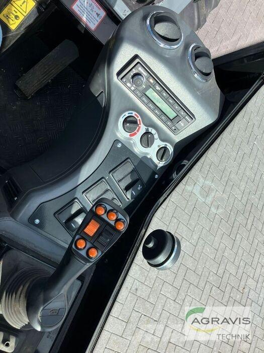 GiANT G3500 Radlader