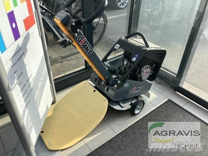 GiANT GPR3558D Sonstige Baumaschinen