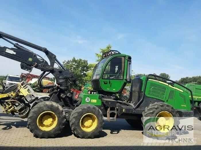 John Deere 1270 E Forwarder