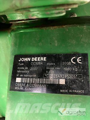 John Deere 328 A Mäher