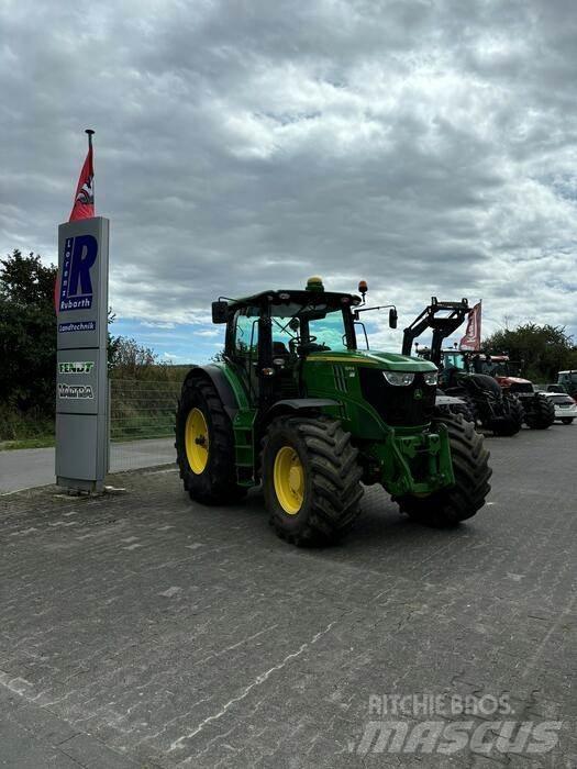 John Deere 6210 R Traktoren