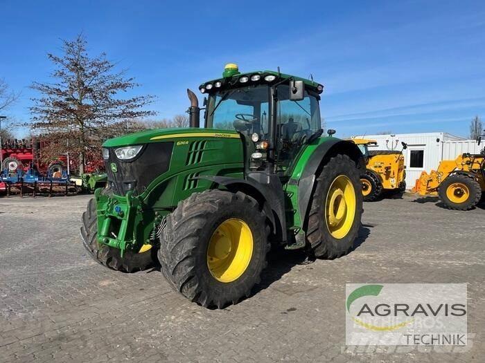 John Deere 6210 R Traktoren