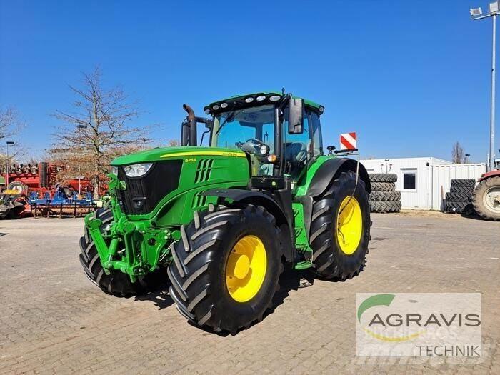 John Deere 6215 R Traktoren