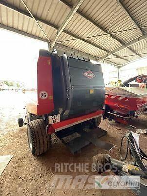 Kuhn VB2160 Rundballenpressen