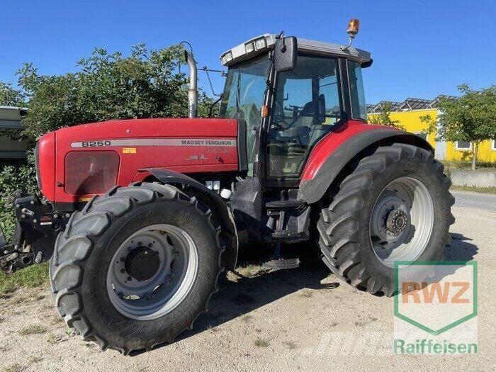 Massey Ferguson 8250-4 Traktoren