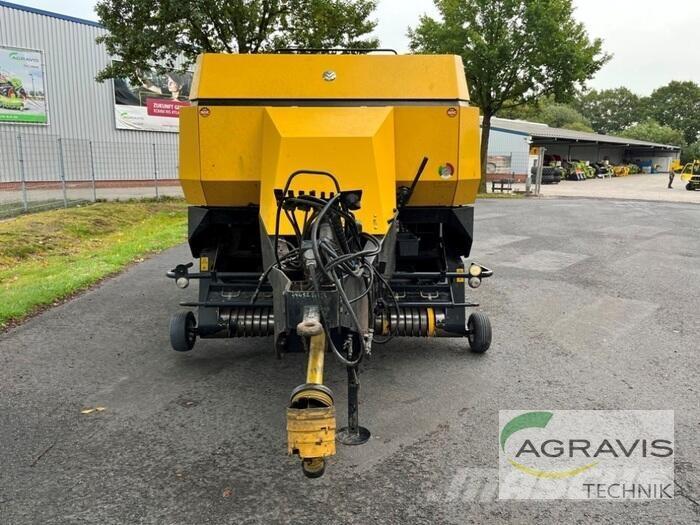 New Holland BB 940 Quaderpressen