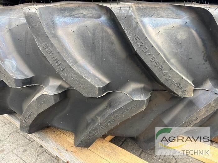 Pirelli KR 520/85R42 Reifen