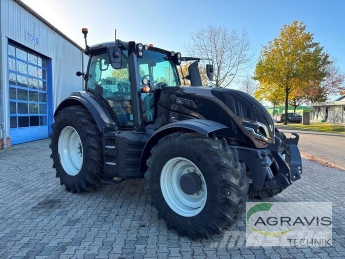 Valtra T 155 A 2A1 Traktoren