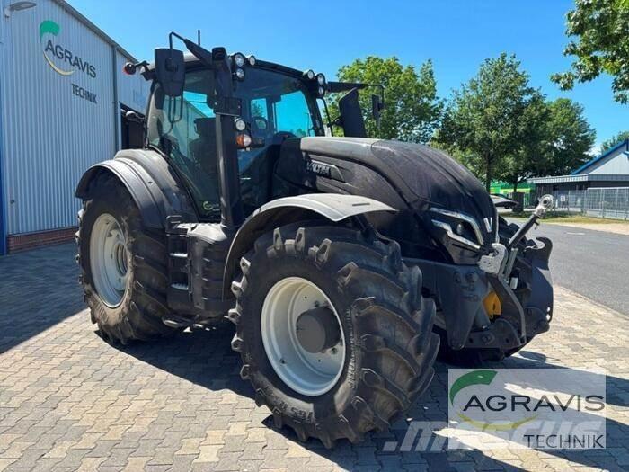 Valtra T 235 D 2A1 Traktoren