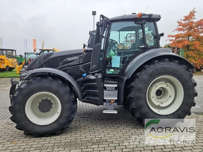Valtra T 255 V 2A1 Traktoren