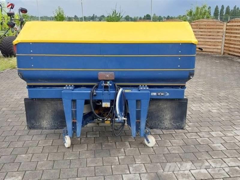 Bogballe M2W Düngemittelverteiler