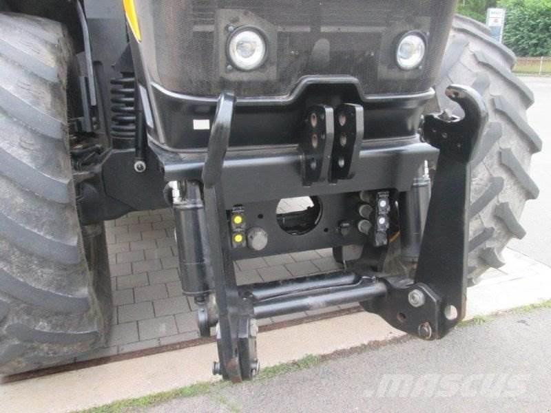 JCB 8330 Traktoren