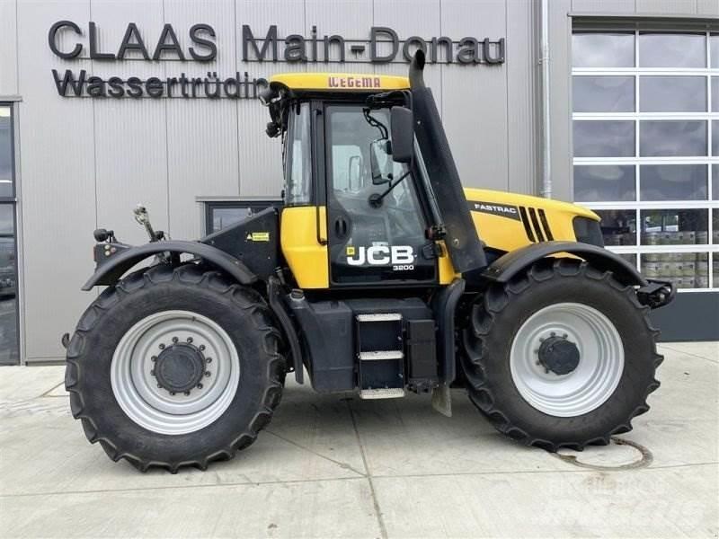 JCB HMV 3200 Traktoren