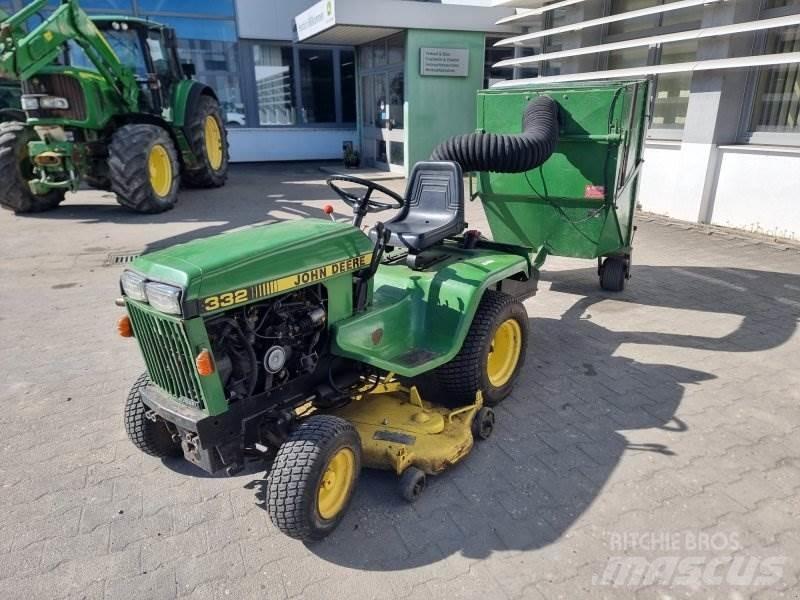 John Deere 332 Kleintraktoren