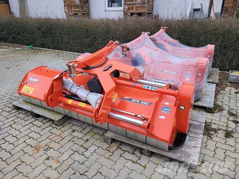 Kuhn BPR 280 Kompostmischer