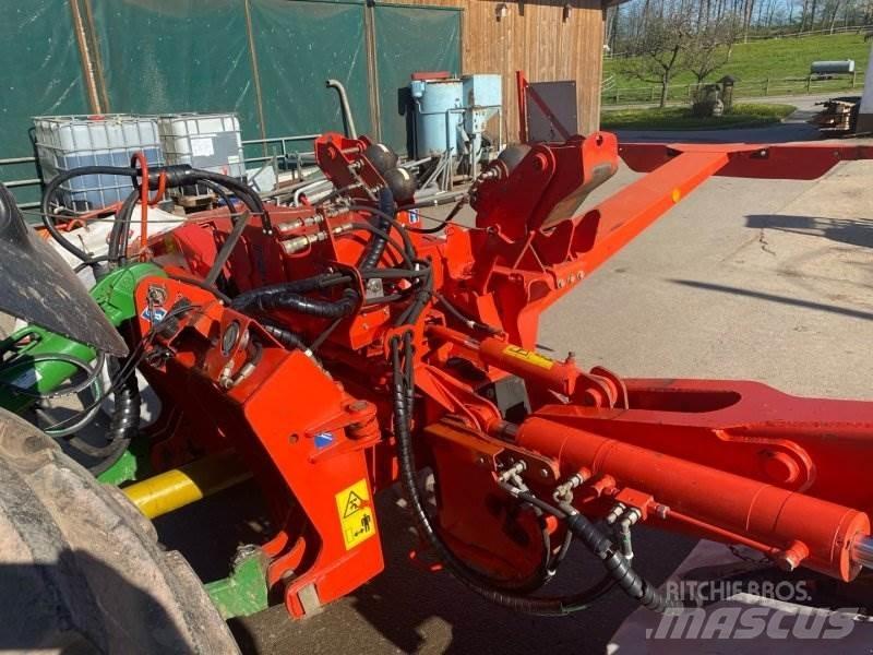 Kuhn FC 883 Mäher