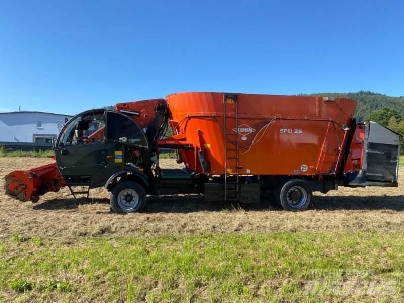 Kuhn SPW 25 Futtermischwagen