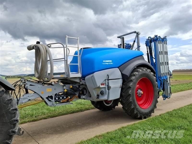 Lemken Vega 12 Düngemittelverteiler