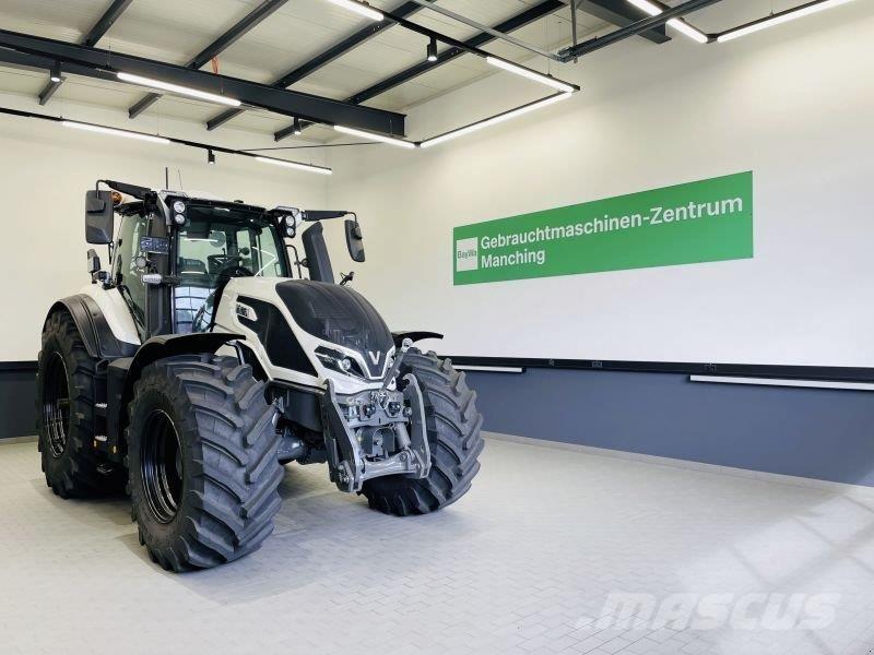 Valtra Q245 Traktoren