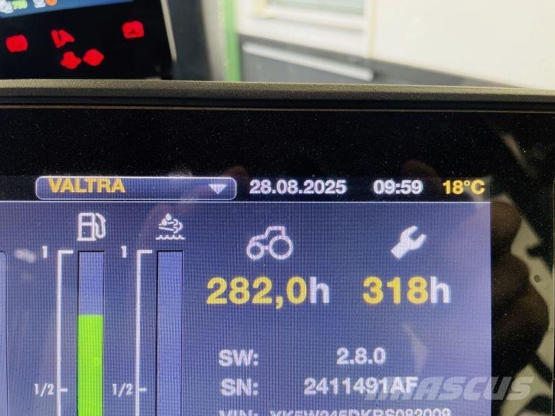 Valtra Q245 Traktoren