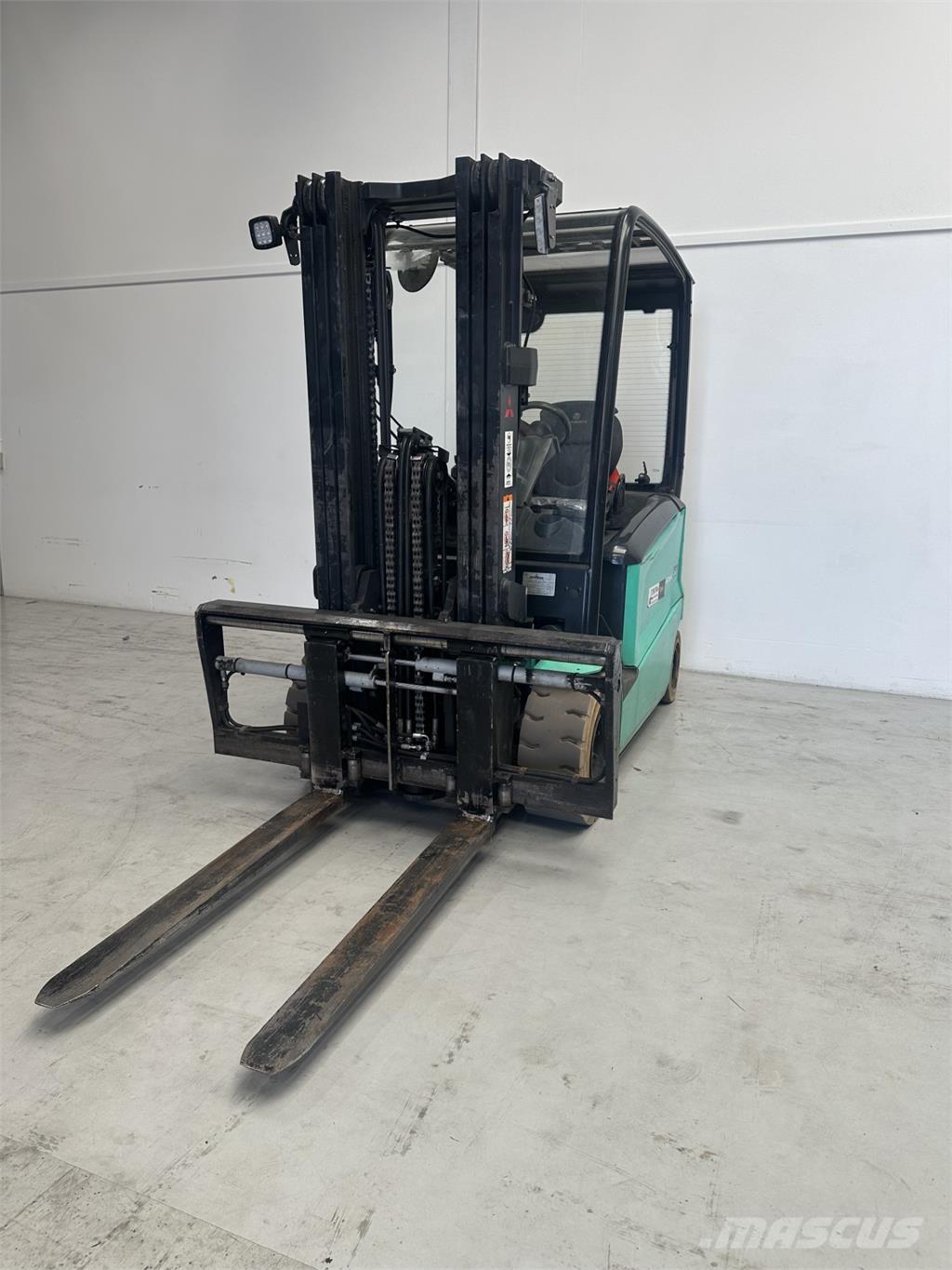 Mitsubishi FB35N Elektro Stapler