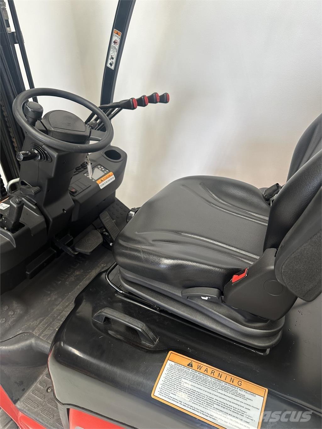 Tektra CPD35-XC4 Elektro Stapler